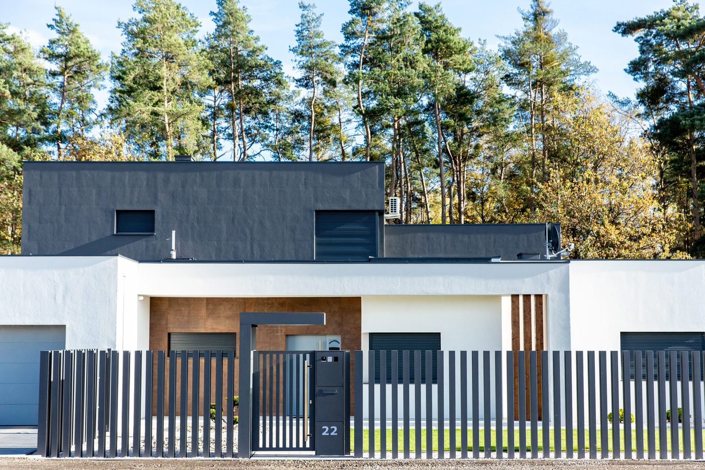 ZAUNFELD AUS ALUMINIUM AL27