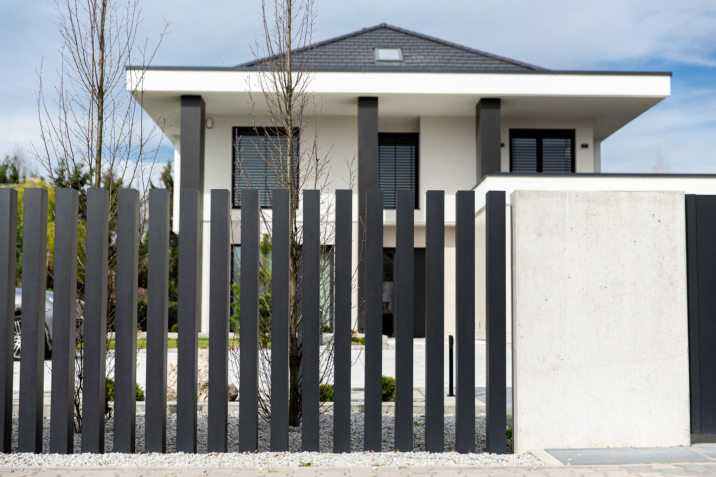 ZAUNFELD AUS ALUMINIUM AL27