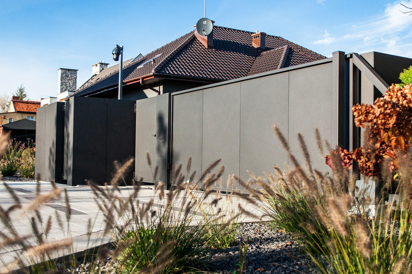 ZAUNFELD AUS ALUMINIUM AL9