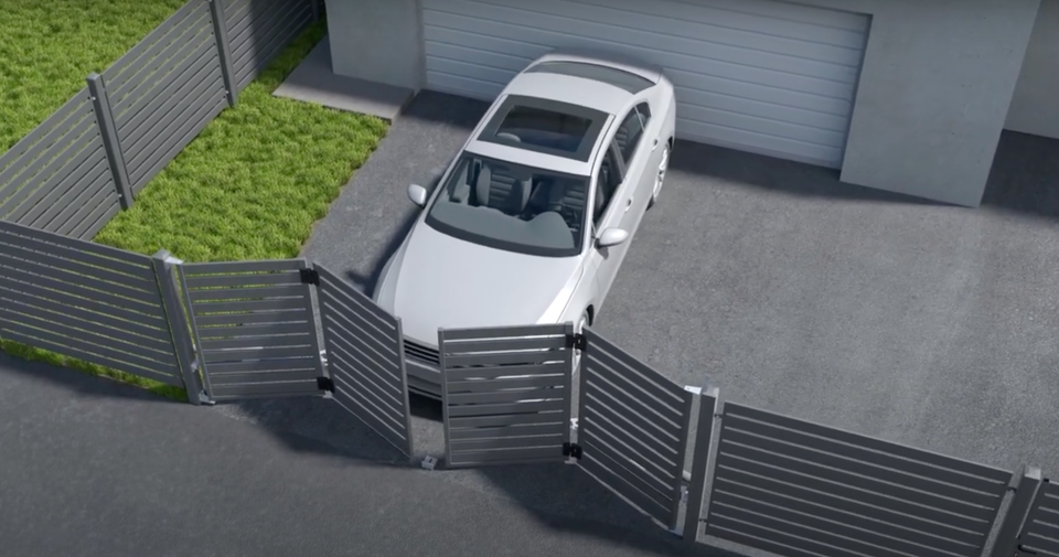 Folttore - Falttor, Ansicht von oben. Auto fährt aus der Ausfahrt.