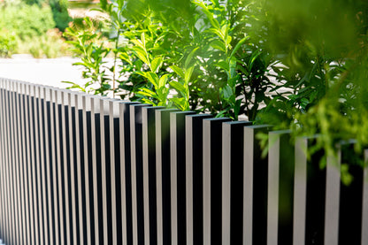 ZAUNFELD AUS ALUMINIUM AL48