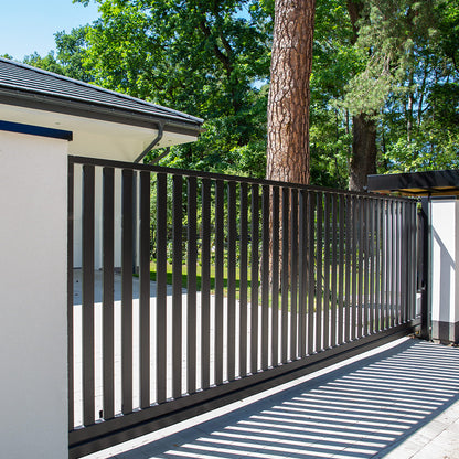 PREMIUM SCHIEBETOR VERTICAL