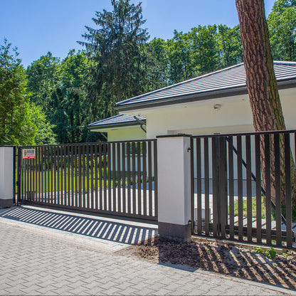 PREMIUM SCHIEBETOR VERTICAL