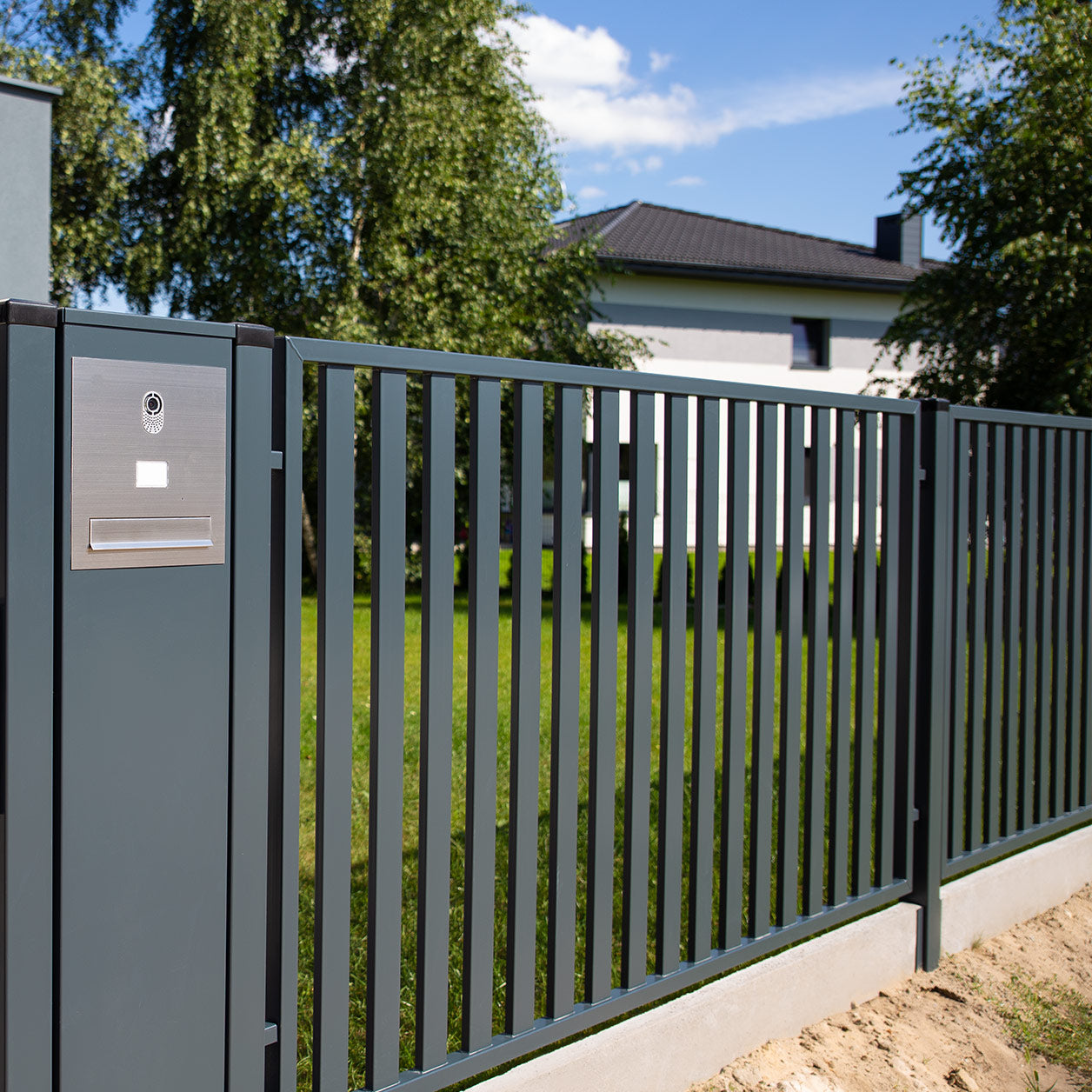 PREMIUM METALLPFORTE VERTICAL